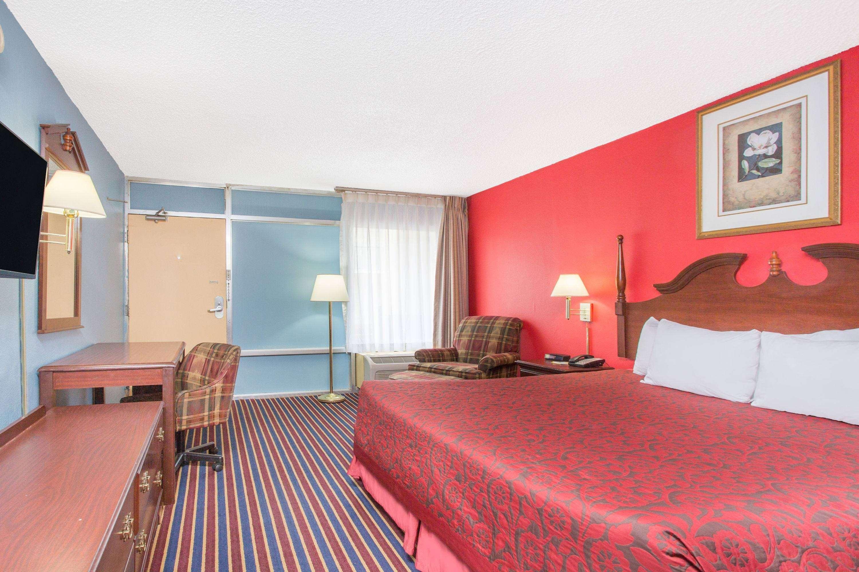 Days Inn Albany Ngoại thất bức ảnh